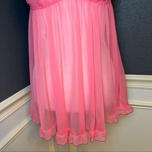 VS Dream Angels Soft Mesh Flyaway Babydoll Teddy/Nightie - Picture 5 of 10